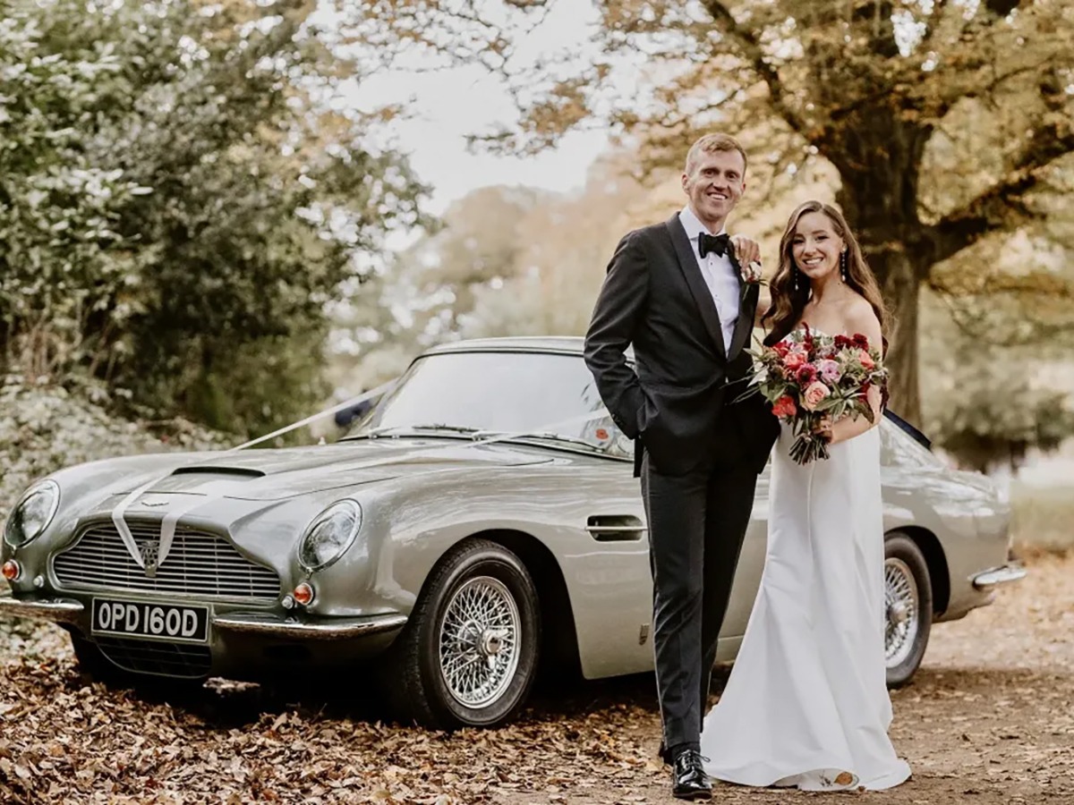 1966 Aston Martin DB6 Image 7